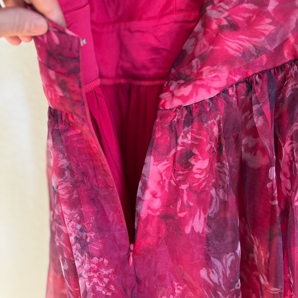 NWOT Lulus Romance That Wows Magenta Floral Print Organza Maxi Dress - Picture 8 of 8